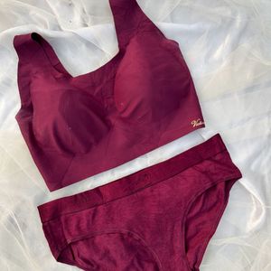 Victoria Secret Bra And Penty Set