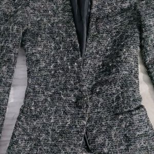 Fitting Blazer Dark Green And Grey Colour