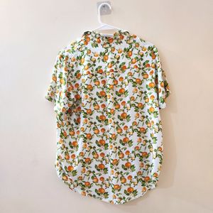 Printed Shirt Style Top In Size M