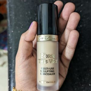 Too Faced Born This Way Super Coverage Concelaer