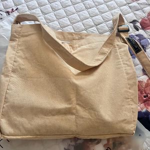 Basic Tote Bag Brand New 💼