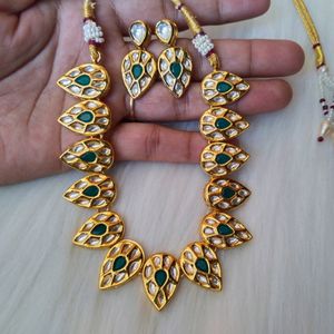 ❤️Offer❤️Premium Kundan Necklace(Green)