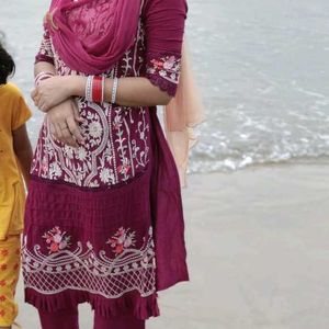 Jampal Pant Dupatta