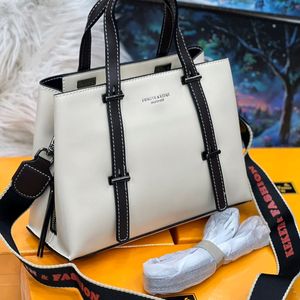 IMPORTED PREMIUM QUALITY HANDBAG+ SLING