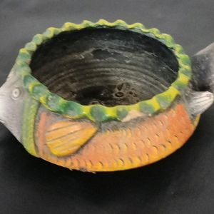 Fish Design Bowl Art
