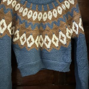 WOOLLEN TOP