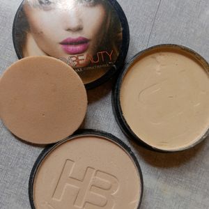 Huda Beauty Two Way Cake.. Compact Powder