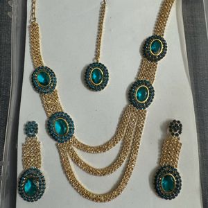 AD Jewellery Set - Beautiful Necklace With Earring