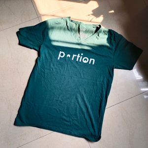 Regular Green V Neck Tee