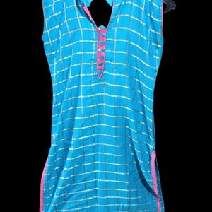 Sleevless sheen bright blue kurta