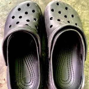 Black Crocs