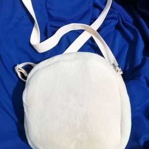 Cute Korean Beige White Baby Bear Sling Bag - NEW