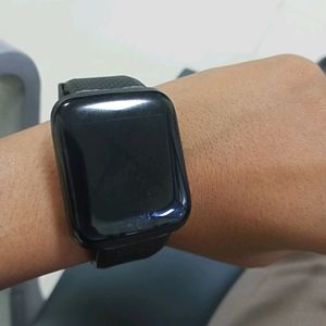 D13 Plus Smartwatch Bluetooth Latest