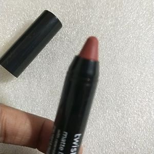 Plum Lip Crayon -crimson Side