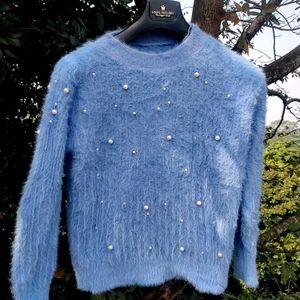 Sweater Top  With Bubbles