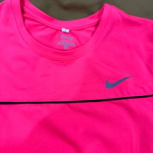 Nike Gymwear Branded T-Shirt