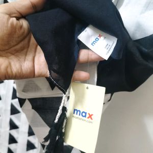 Max Black And White Stole Cum Dupatta