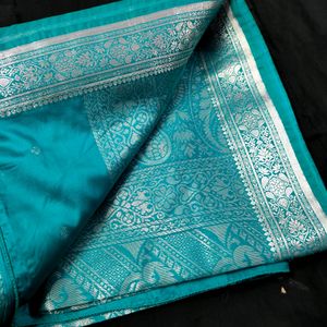 Beautiful Silk Saree (Blue/Sea Green)