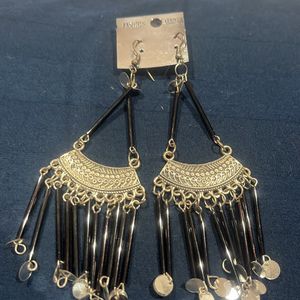 Indo Western Silver And Black Earrings