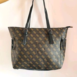 Guess brown monogram shoulderbag