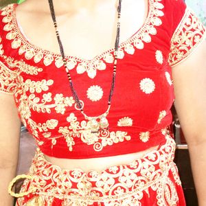 Red Lahange Choli Dupatta M Size