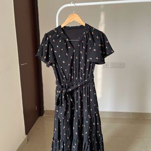 Black Floral Print  A-line Tiered Midi Dress