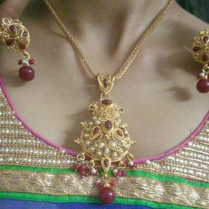 Golden Maroon Colour Necklace Earring Set