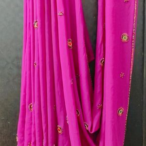 Magenta Saree With Heavy Stone Work At Discount !!