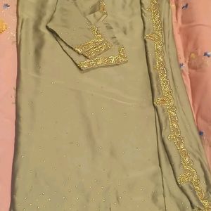 Beautiful Shiny Satin Saree From Showroom..🤍