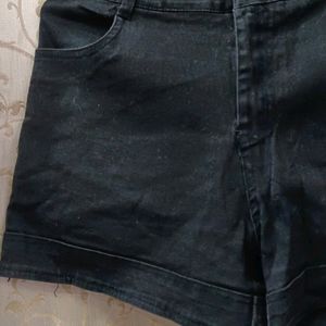 Women Shorts Black