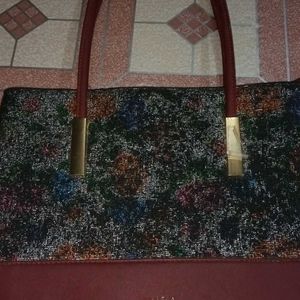 Esbeda Handbag