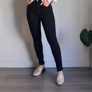 Levi's New Black Super Skinny Stretchable Jeans