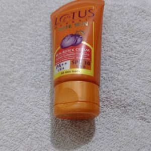 Lotus Sunscreen