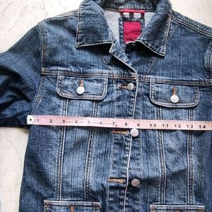 🎀 Denim Jacket From Womens.🎀🌹