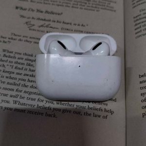 TWS Bluetooth Earbuds