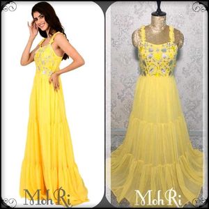 Gowns/ Maxi Dress