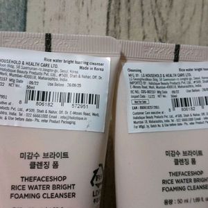 TheFaceShop Rice Water Bright Foaming Cleanser