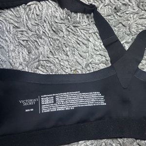 Victoria Secret Knockout Front-close Sports Bra