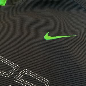 NIKE ZIPPER