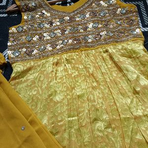 Yellow Stone Work Kurta Set