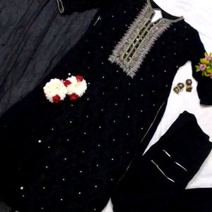 Black  Chikenkadi Suit Set 💥💥