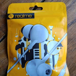 REALME EARPHONE PACK OF 2