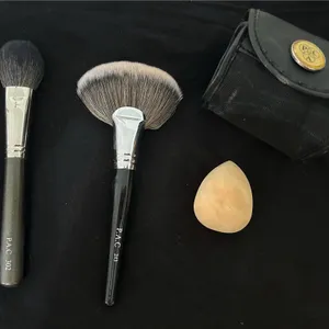 Almost New PAC Makeup Brushes & Beauty Blender