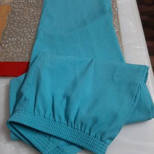 4 Trouser different Colour Like New