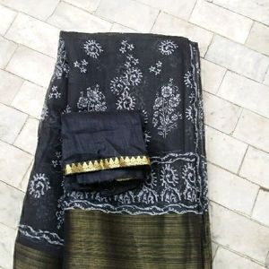 New Unused Saree With Blouse Pc