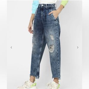 ONLYAcid-Wash Distressed Loose-Fit Jeans