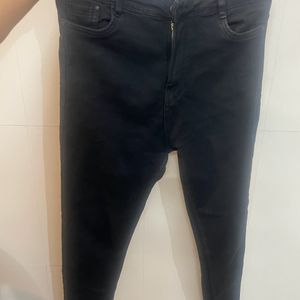 Jeans - Black Color 34 Size