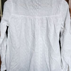 Amazing Pure White ⚪Tunic  With Embroidery Branded