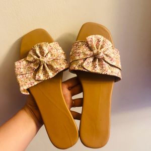 Flat Sandal