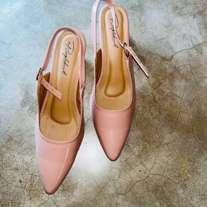 New Nude Pink Pointed Heel👠